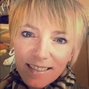 Meet your Posher, Rhonda